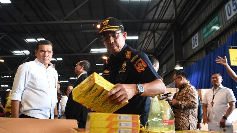 Bea Cukai Sita Satu Kontainer Pulpen Tiruan dari China Senilai Rp1 Miliar
