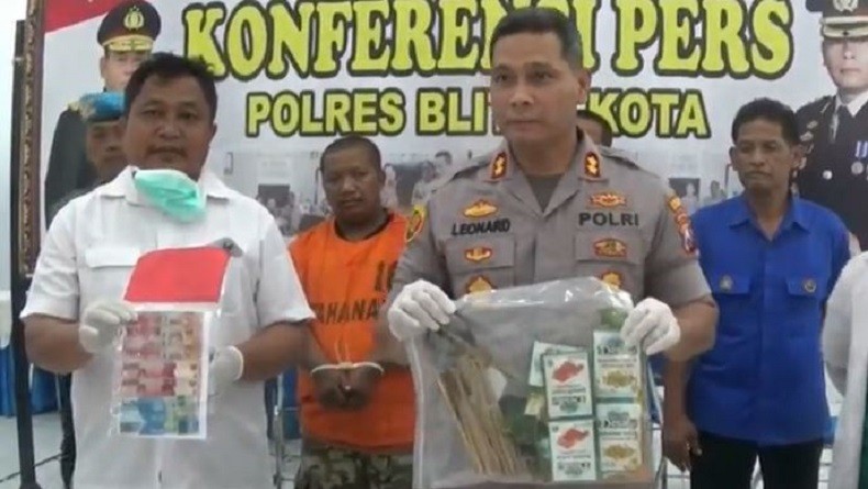Usaha Olah Ayam Tiren di Blitar Digerebek Polisi, 2 Tersangka Diamankan