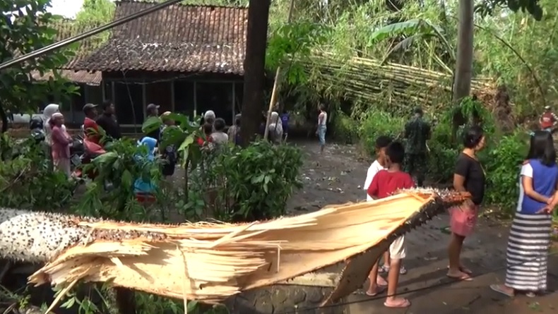 672 Rumah di Bondowoso Rusak Akibat Puting Beliung