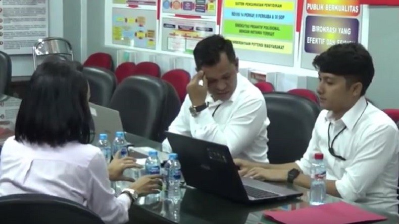 Eka Delly Jadi Koordinator Artis Kasus Investasi Bodong MeMiles, 1 Unit Fortuner Disita