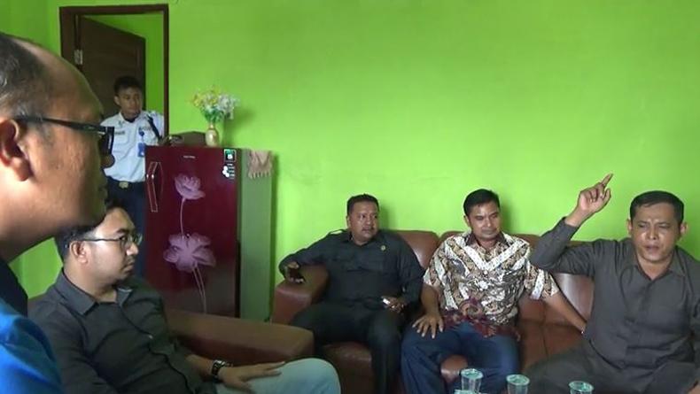 Sehari 8 Kali Mati Listrik di Dolok, Anggota DPRD Paluta Marah-Marah di Kantor PLN