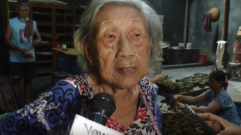 Jelang Imlek, Pengrajin Dodol China di Majalengka Produksi hingga 2 Ton