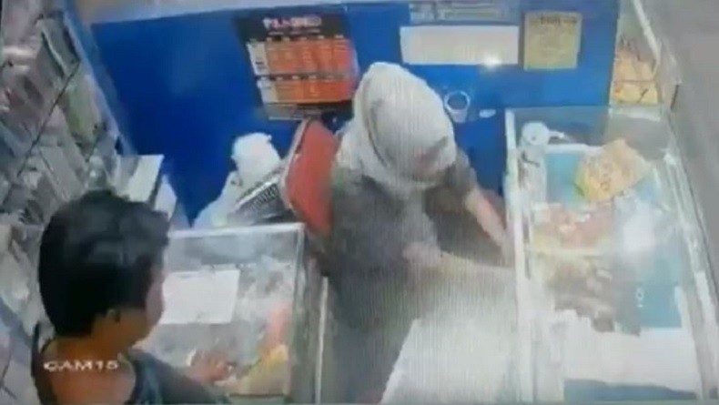 Karyawati Counter Ditangkap karena Curi 4 Handphone untuk Tebus Motor yang Digadai