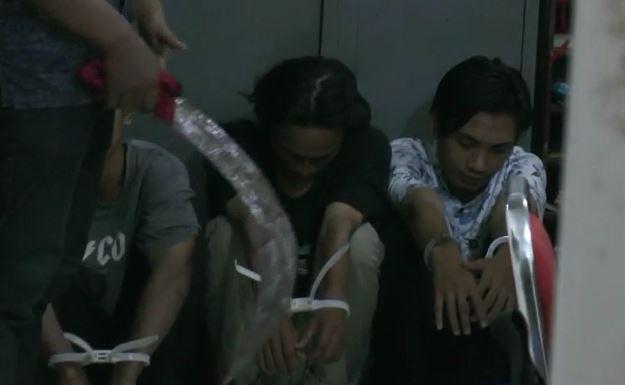 Bawa Celurit saat Nongkrong, Anggota Geng Motor di Bekasi Diciduk Polisi