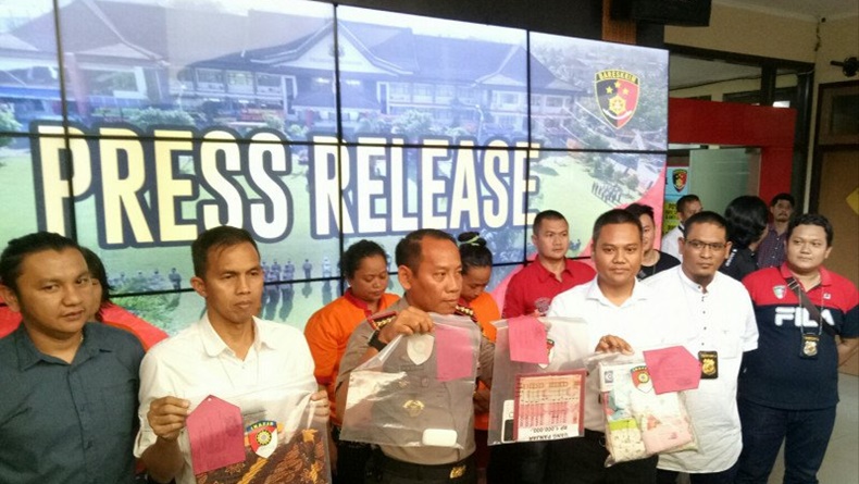 title Miris, Ini Alasan Ibu di Palembang Jual Bayi yang Baru Dilahirkan Miris, Ini Alasan Ibu di Palembang Jual Bayi yang Baru Dilahirkan