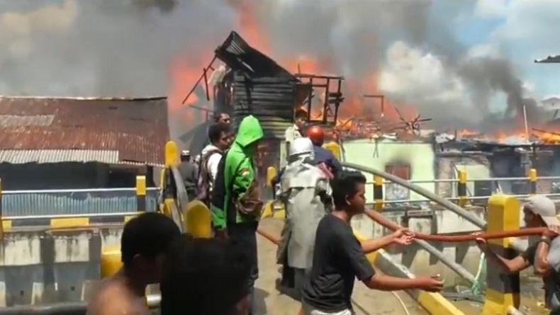 Kebakaran Hebat di Tarakan Kaltara, Ratusan Rumah dan Toko Hangus Dilalap Api
