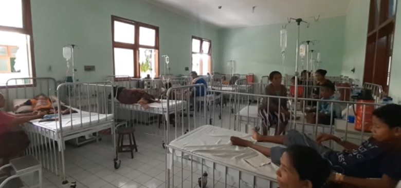 Sikka KLB DBD, Bupati Fransiskus Minta RS dan Dinkes Harus Gerak Cepat