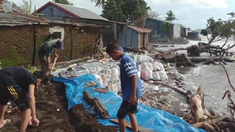 Warga Tunggu Bantuan Bronjong Pemprov Sulsel untuk Tangani Abrasi di Pantai Galesong Takalar