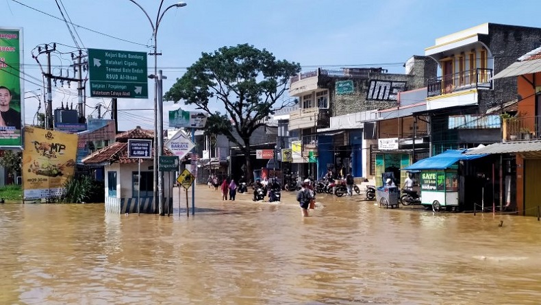 Hujan Deras, 4 Kecamatan di Bandung Kembali Terendam Banjir