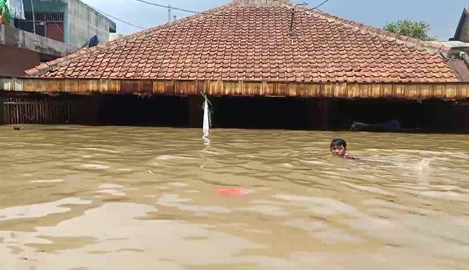 Banjir Masih Rendam Kabupaten Bandung, Ini Akses Jalan yang Lumpuh