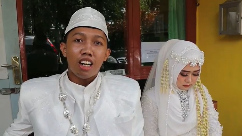 title Ditinggal Petugas KUA Melayat, Ijab Kabul Pengantin di Boyolali Ini Tertunda Ditinggal Petugas KUA Melayat, Ijab Kabul Pengantin di Boyolali Ini Tertunda