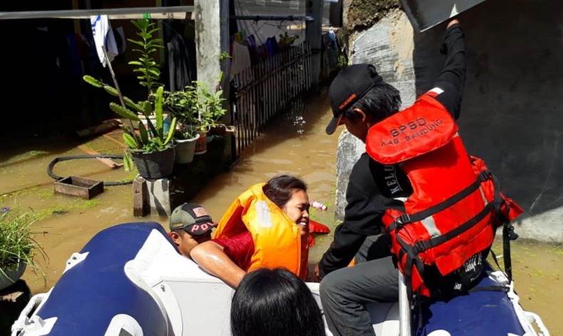 Banjir di Kabupaten Bandung Masih Rendam 6 Kecamatan