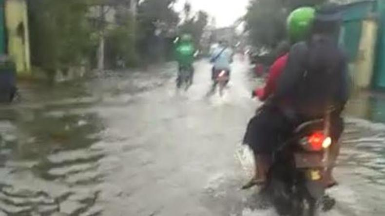 Diguyur Hujan Deras, Sejumlah Kawasan di Kota Medan Terendam Banjir