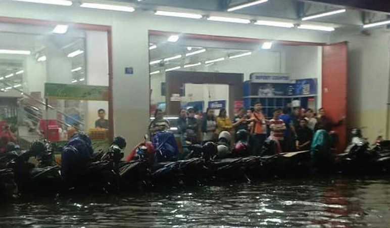 Surabaya Banjir, DPRD: Ini Aneh, Tiap Tahun Anggaran Naik