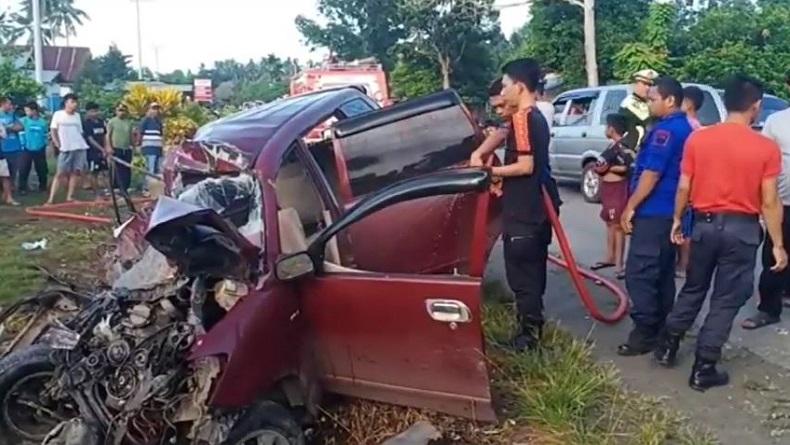 Kecelakaan Maut di Luwu Timur,  Polisi: Minibus Avanza Pindah Jalur Tabrak Bus