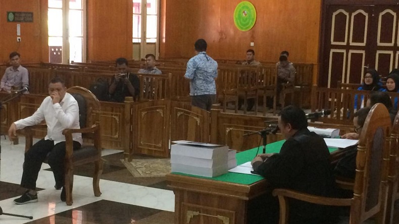 Terbukti Suap Dzulmi Eldin, Kepala Dinas PU Medan Nonaktif Dituntut 2,5 Tahun Penjara