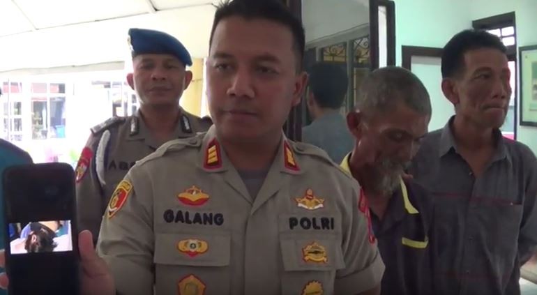 Terganggu dengan Kebisingan di Rumah Tetangga, Kakek di Surabaya Bacok Ibu dan Anak