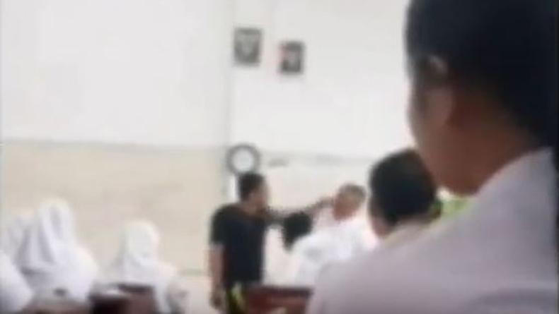 Viral Perkelahian Sesama Guru dalam Ruang Kelas di Medan, Para Murid Melerai