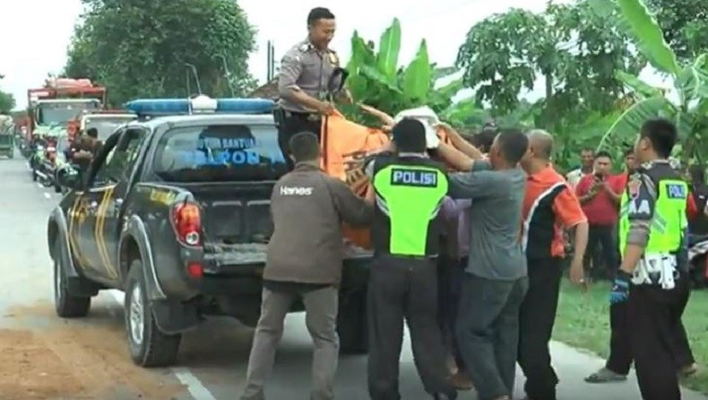 Kecelakaan Truk Tronton dan Sepeda Motor Terjadi di Grobogan, 1 Korban Tewas