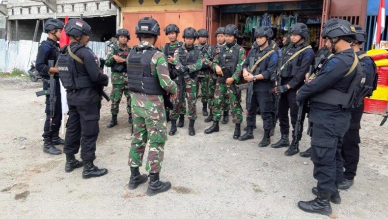 title Kronologi Kontak Senjata KKB-TNI di Mimika Papua, Sertu La Ongge Gugur Kronologi Kontak Senjata KKB-TNI di Mimika Papua, Sertu La Ongge Gugur