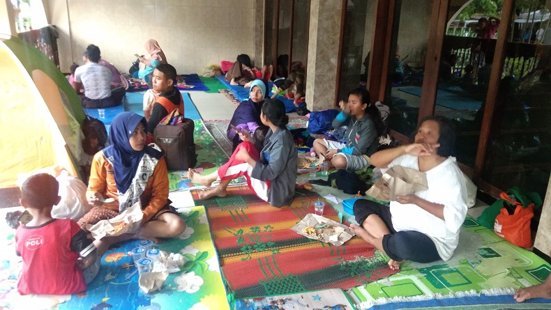 Banjir Rendam Ratusan Rumah di Pekalongan, Warga Mulai Mengungsi