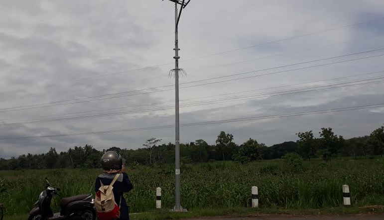 Panel Surya LPJU Tenaga Matahari di Kulonprogo Banyak Dicuri