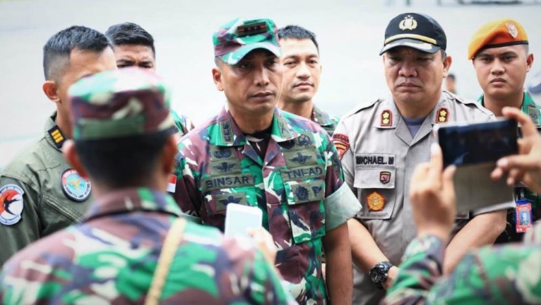 Seluruh Korban Heli Mi-17 Dievakuasi, Danrem 172/PWY: Terima Kasih