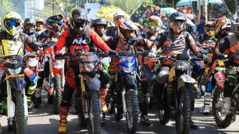 Bupati Mandailing Natal dan Labuhanbatu Utara Ikut Dirt Bike Adventure di Banda Aceh