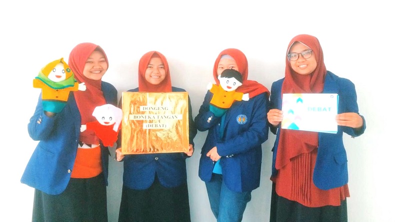 title Mahasiswa UNY Ciptakan Dongeng Boneka Tangan untuk Ajarkan Pendidikan Seks Anak  Mahasiswa UNY Ciptakan Dongeng Boneka Tangan untuk Ajarkan Pendidikan Seks Anak