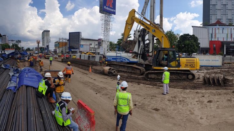 title PUPR Bangun Flyover Purwosari untuk Urai Kemacetan di Perlintasan Kereta Slamet Riyadi Solo PUPR Bangun Flyover Purwosari untuk Urai Kemacetan di Perlintasan Kereta Slamet Riyadi Solo