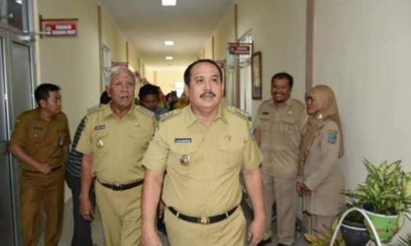 title Bupati Pangandaran Akan Beri Uang Kompensasi Rp20.000 bagi ODP selama Karantina Bupati Pangandaran Akan Beri Uang Kompensasi Rp20.000 bagi ODP selama Karantina