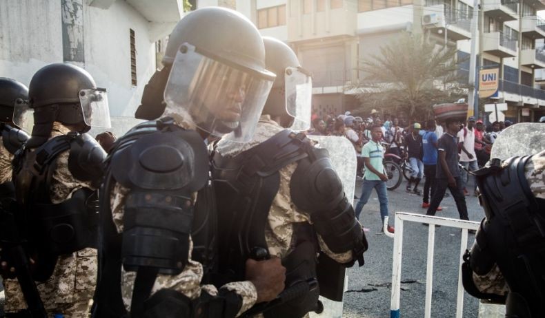 Tragis, 4 Polisi Tewas saat Masuk ke Persembunyian Korban Penculikan