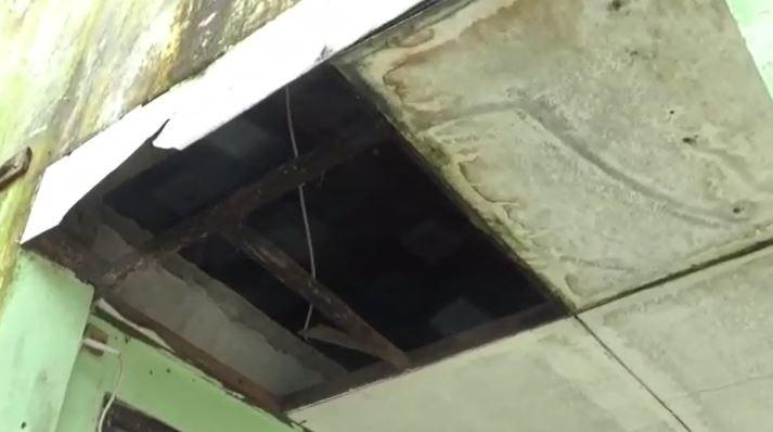 Bangunan SMA Negeri 1 Sukaraja Bogor Nyaris Ambruk, Guru dan Siswa Khawatir