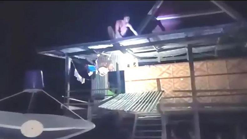 Sembunyi di Atap Rumah Warga, Jambret di Jeneponto Terkapar Ditembak Polisi