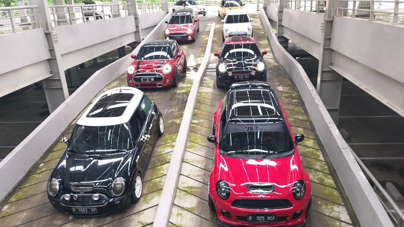 Rayakan Hari Jadi ke-8, Komunitas Indo MINI Club Konvoi ke Serpong - Bagian 1