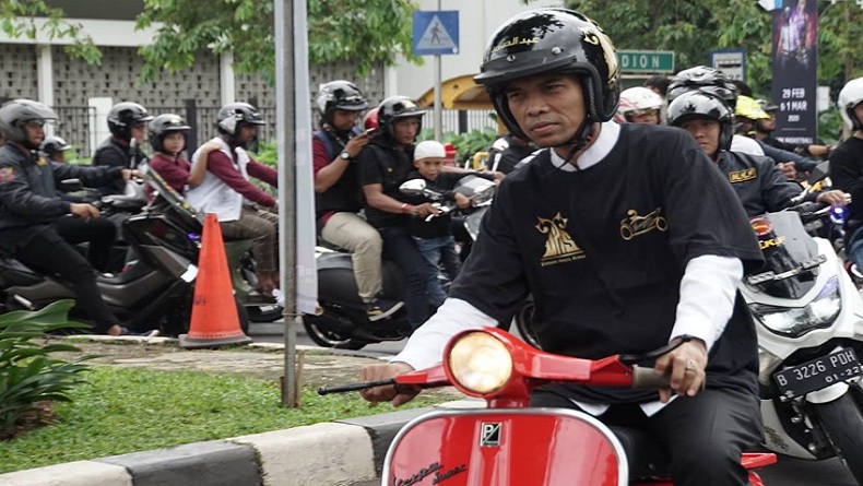 Ternyata Bikers Intip 7 Gaya Ustaz Abdul Somad Di Atas Motor