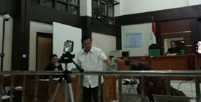 title Ketua DPRD Muara Enim Mengaku Pusing saat Bersaksi di Sidang Korupsi Ketua DPRD Muara Enim Mengaku Pusing saat Bersaksi di Sidang Korupsi