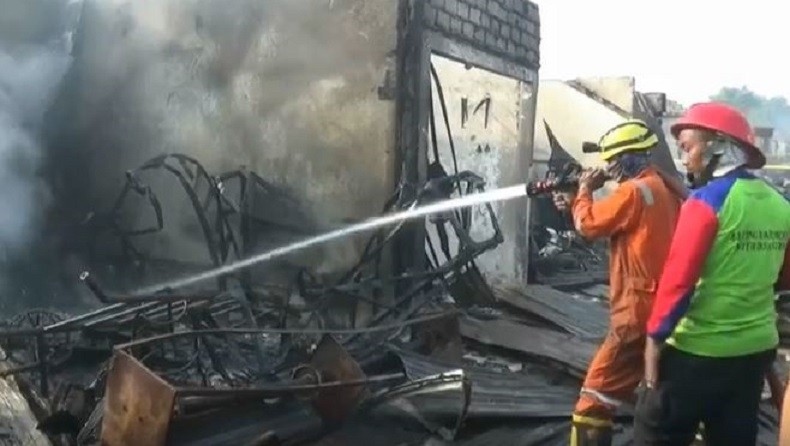 Pedagang Harap Pasar Baru Tuban Segera Dibangun Kembali Jelang Ramadan