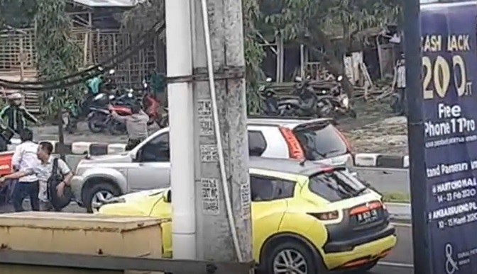 6 Fakta Bentrokan Driver Ojol di Sleman dengan Debt Collector