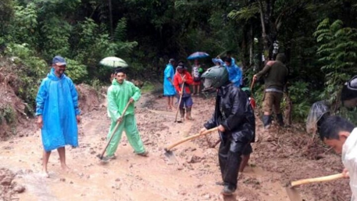 Longsor di Kampung Datara Gowa Tutup Akses Jalan Warga