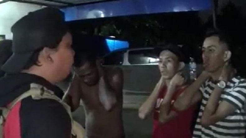 Digerebek Polisi, Sejumlah Bocah di Makassar Tertangkap Basah Nonton Judi Kartu