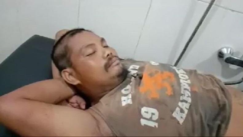 title Ditembak Polisi, Maling Motor di Makassar Pasang Pose Aduhai saat Dioperasi Ditembak Polisi, Maling Motor di Makassar Pasang Pose Aduhai saat Dioperasi