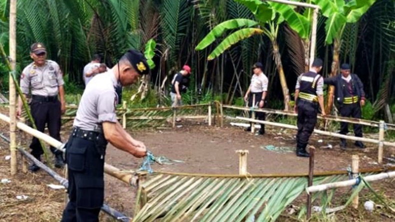 Bikin Resah, Arena Judi Sabung Ayam di Makassar Dibongkar Polisi
