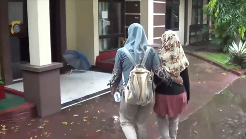 Miris, Dosen di Gorontalo Paksa Istri Berhubungan dengan Orang Lain