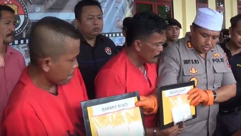 2 dari 4 Bandar di Sampang Ditangkap dengan Barang Bukti 500 Gram Sabu