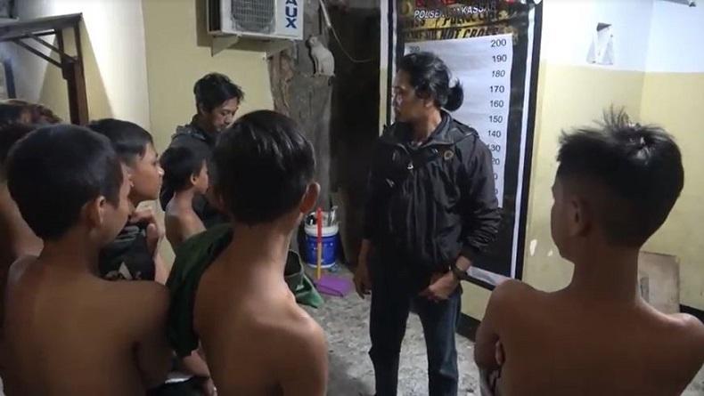 Polisi Tangkap 8 Bocah SD karena Mencuri di Vihara Makassar