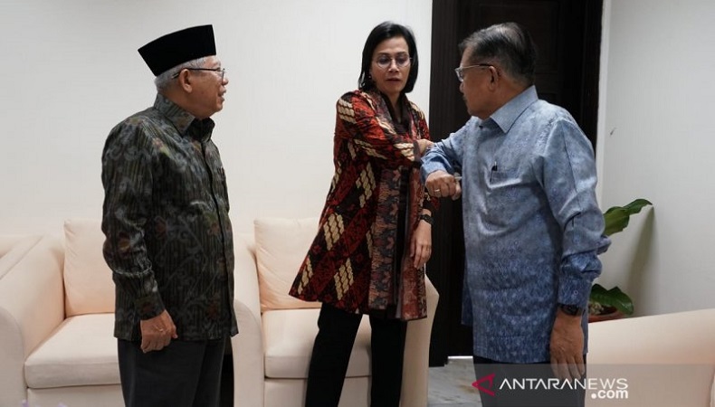 Ketika Ma'ruf Amin, JK dan Sri Mulyani Praktikkan Salam Korona