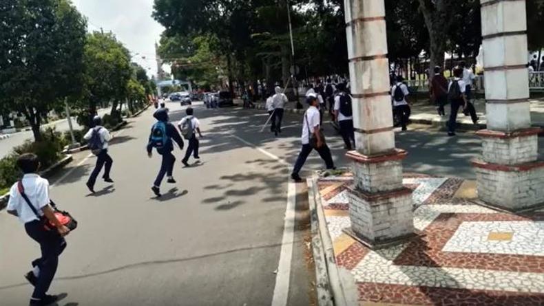 Wartawan di Pematangsiantar Kocar-kacir Dikeroyok Siswa SMP