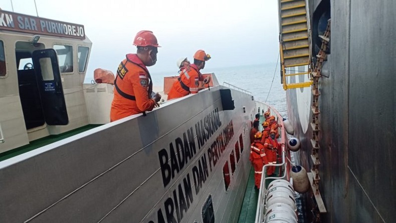 Kapal KM Lintas Laut 3 Tenggelam di Pulau Mapur Kepri, 4 ABK Hilang