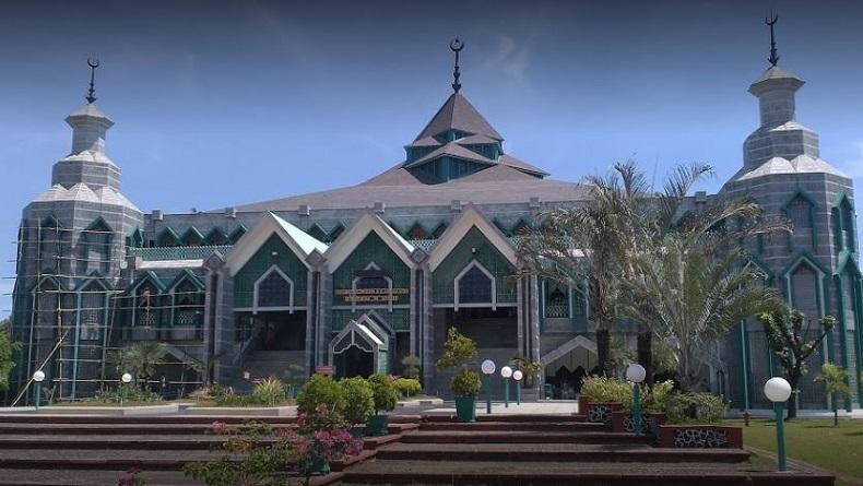 Masjid Al-Markaz Makassar Adakan Salat Jumat, Ini Protokol Kesehatan untuk Jemaah